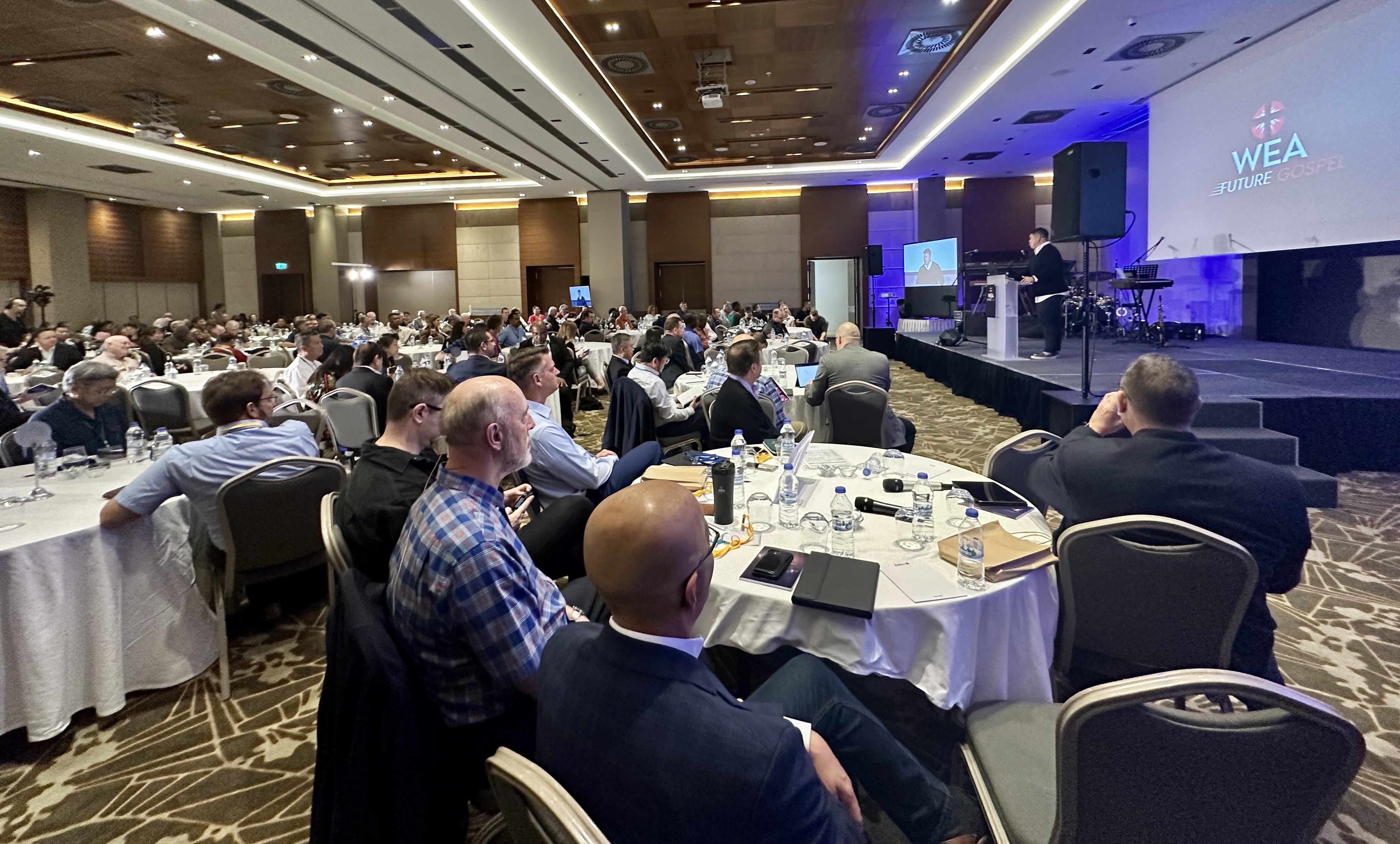 Dr. Sam D. Kim speaking at a World Evangelical Alliance gathering